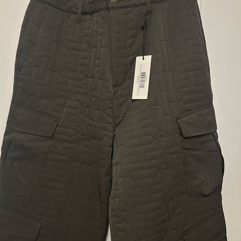 Women’s Quilted Cargo Pants in Dark Gray